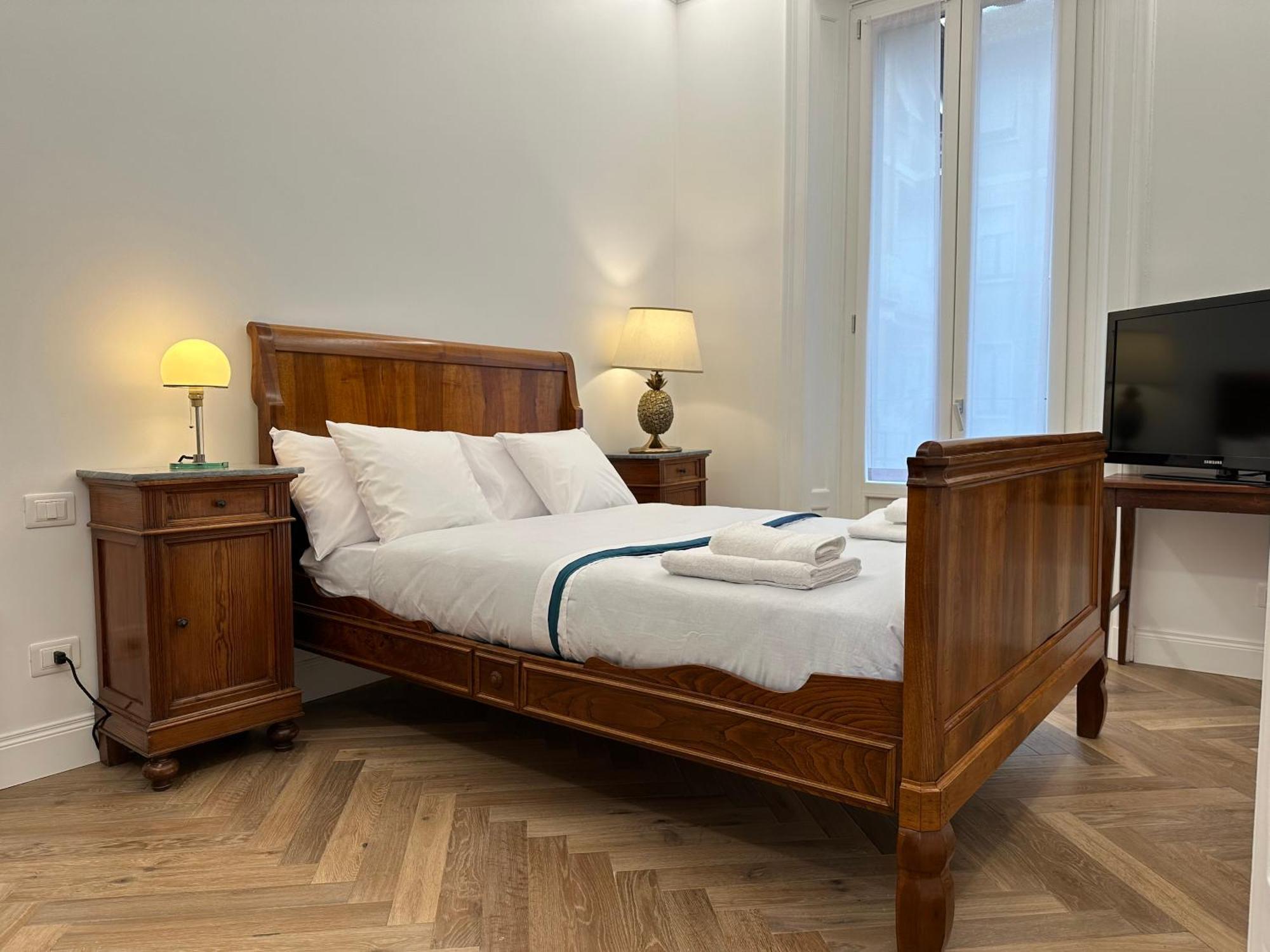 Buonami Hotel Милано Екстериор снимка