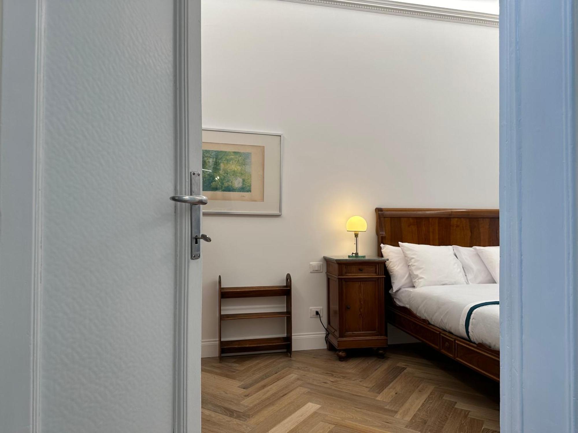 Buonami Hotel Милано Екстериор снимка